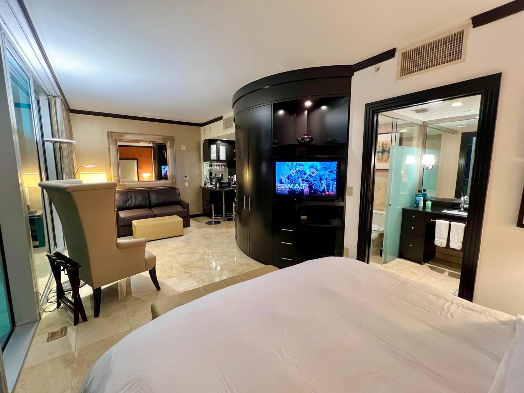 Boutique Suites 3 Min Walk To Beach Майами-Бич Экстерьер фото