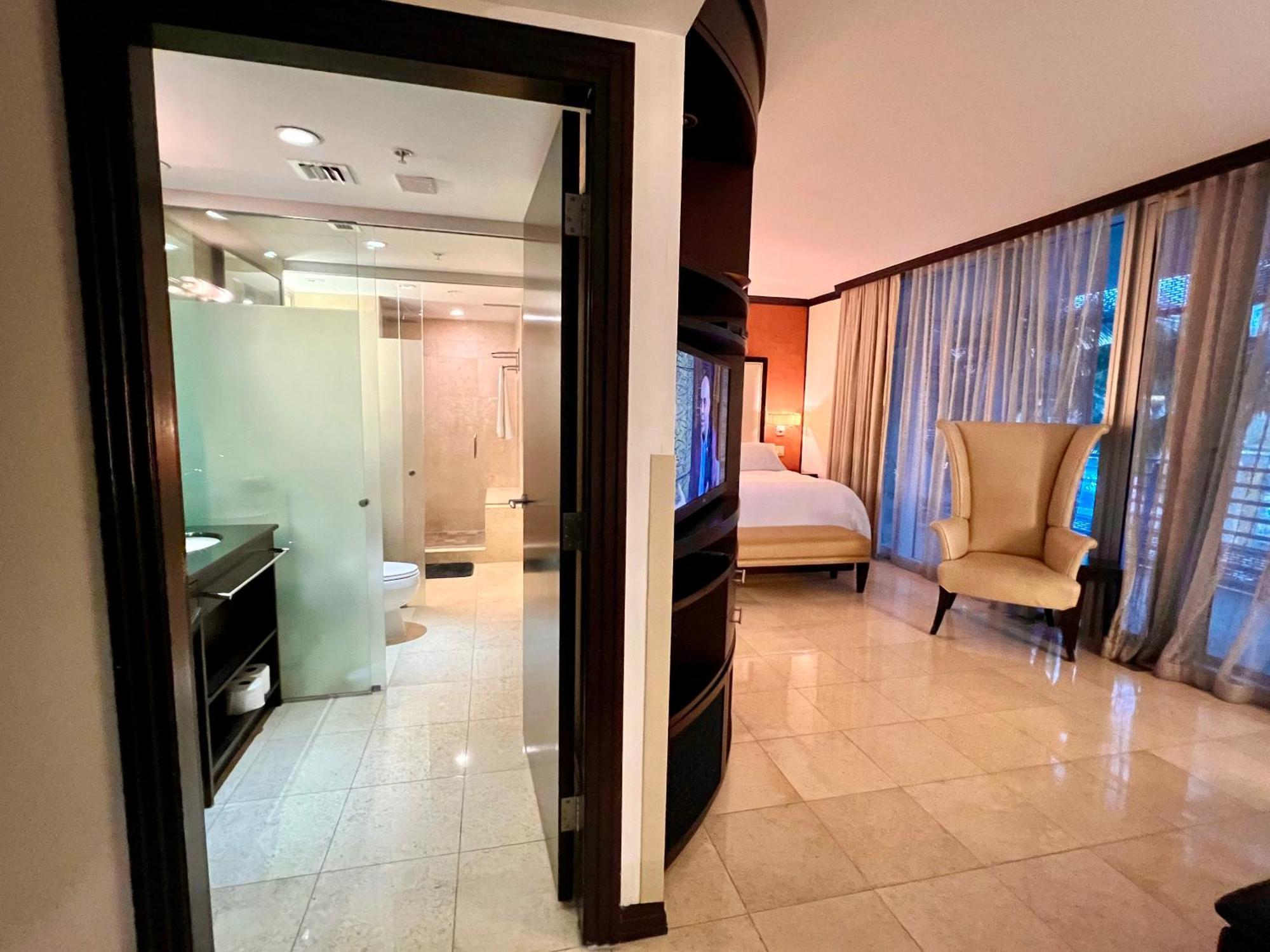 Boutique Suites 3 Min Walk To Beach Майами-Бич Экстерьер фото